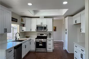 30427 Miranda, Menifee, CA 92584 - Photo 18