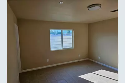 648 W 21st Street, San Bernardino, CA 92405 - Photo 18