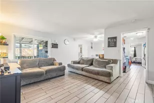 19450 Woodhill St, Rialto, CA 92376 - Photo 10