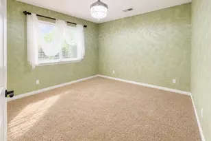 15850 Twin Lakes, Moreno Valley, CA 92555 - Photo 20