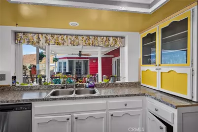 8929 Central Road, Apple Valley, CA 92308 - Photo 16
