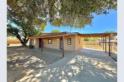 925 Chestnut Avenue, Beaumont, CA 92223 - Photo 1