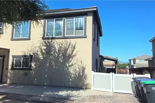 761 Shiraz, Hemet, CA 92545 - Photo 8