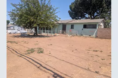 32260 Avenue E, Yucaipa, CA 92399 - Photo 2