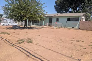 32260 Avenue E, Yucaipa, CA 92399 - Photo 2