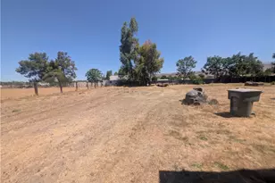 32260 Avenue E, Yucaipa, CA 92399 - Photo 2