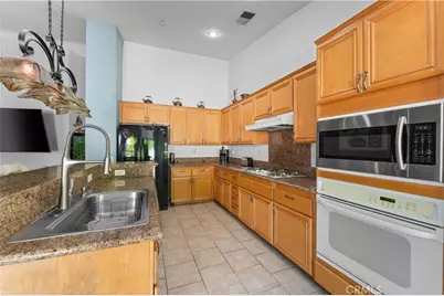 40621 Terraza, Palm Desert, CA 92260 - Photo 12