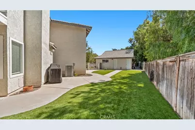 12862 Daisy Ct, Yucaipa, CA 92399 - Photo 18