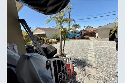2701 W 84th Street, Inglewood, CA 90305 - Photo 2