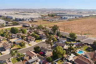 25030 Pebble Creek, Moreno Valley, CA 92551 - Photo 38