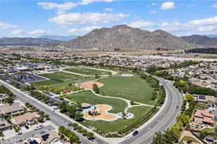 28264 Spring Creek Way, Menifee, CA 92585 - Photo 32