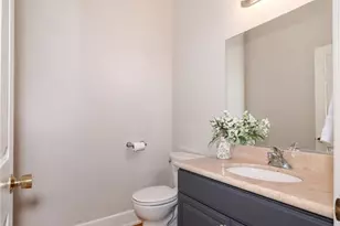 1320 N Raymond, Fullerton, CA 92831 - Photo 18