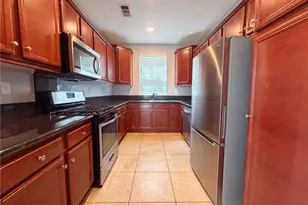 31891 Domenoe, Temecula, CA 92592 - Photo 2