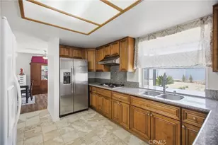 24640 Wild Calla Dr, Moreno Valley, CA 92557 - Photo 12