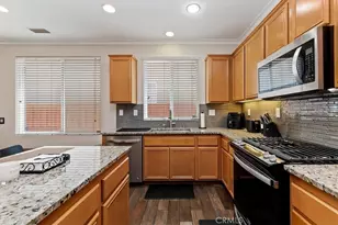 37022 Meadow Brook Way, Beaumont, CA 92223 - Photo 14
