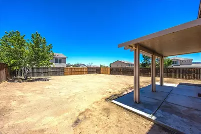 14386 Pleasant Glen Court, Hesperia, CA 92344 - Photo 40