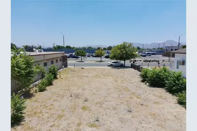 1371 N La Cadena, Colton, CA 92324 - Photo 4