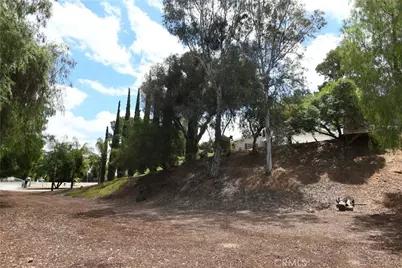 17371 Mockingbird Canyon, Riverside, CA 92504 - Photo 26