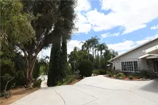 17371 Mockingbird Canyon, Riverside, CA 92504 - Photo 24