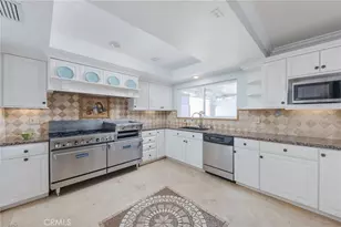 15510 Surrey Ct, Riverside, CA 92506 - Photo 14