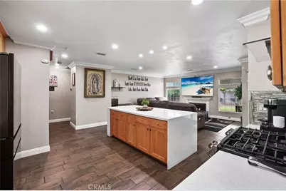 1313 E Merona Place, Anaheim, CA 92805 - Photo 8