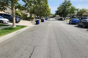 6955 Garden Rose, Fontana, CA 92336 - Photo 2