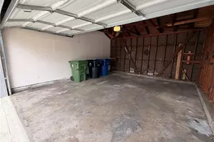 7943 Newcastle, Reseda, CA 91335 - Photo 14