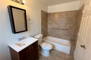 7943 Newcastle, Reseda, CA 91335 - Photo 10