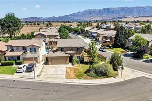 1350 Gordon Ct, Beaumont, CA 92223 - Photo 4