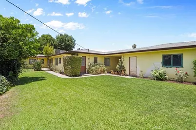 306 E Hawthorne, Ontario, CA 91764 - Photo 36