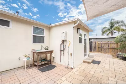 1802 Rindge Lane, Redondo Beach, CA 90278 - Photo 48