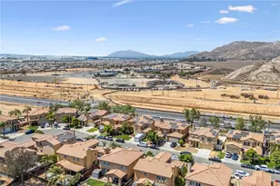 1180 Reisling, Perris, CA 92571 - Photo 42