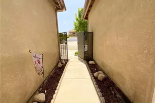 7142 Hidden Ct, Highland, CA 92346 - Photo 48