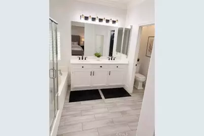 13878 Adams, Oak Hills, CA 92344 - Photo 12