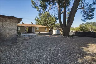 910 W George, Banning, CA 92220 - Photo 32
