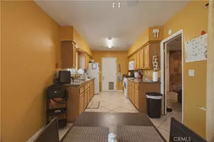 910 W George, Banning, CA 92220 - Photo 12