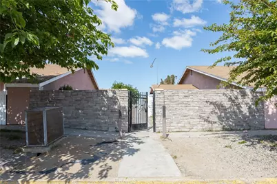 11211 La Habra, Adelanto, CA 92301 - Photo 1