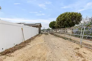 3998 Bluff, Norco, CA 92860 - Photo 38