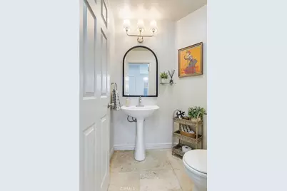 39543 Bainbridge Circle, Murrieta, CA 92563 - Photo 10