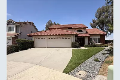 24221 Summit Ridge Circle, Moreno Valley, CA 92557 - Photo 2