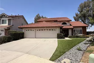 24221 Summit Ridge Cir, Moreno Valley, CA 92557 - Photo 2
