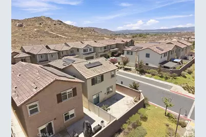 27366 Basalt, Moreno Valley, CA 92555 - Photo 28