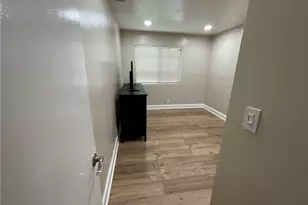 8906 Lime Ct, Fontana, CA 92335 - Photo 38
