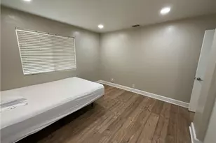 8906 Lime Ct, Fontana, CA 92335 - Photo 36