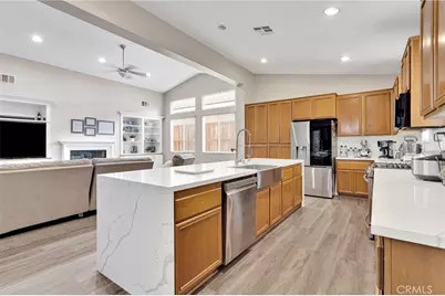 9048 Guadalupe Ave, Oak Hills, CA 92344 - Photo 12