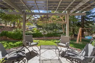13515 Oak Mountain, Yucaipa, CA 92399 - Photo 44