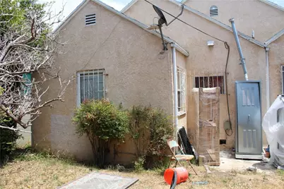 1657 S Fairfax, Los Angeles, CA 90019 - Photo 8