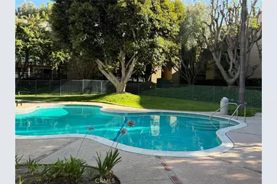 576 N Bellflower, Long Beach, CA 90814 - Photo 14