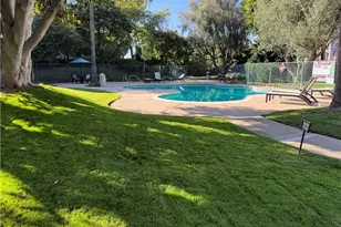 576 N Bellflower, Long Beach, CA 90814 - Photo 8