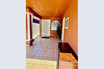 8906 Elm, Los Angeles, CA 90002 - Photo 4